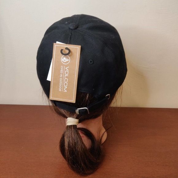 Volcom NEW Men's Hat Baseball Black White Logo Adjustable One Size Fits All. - Picture 4 of 9